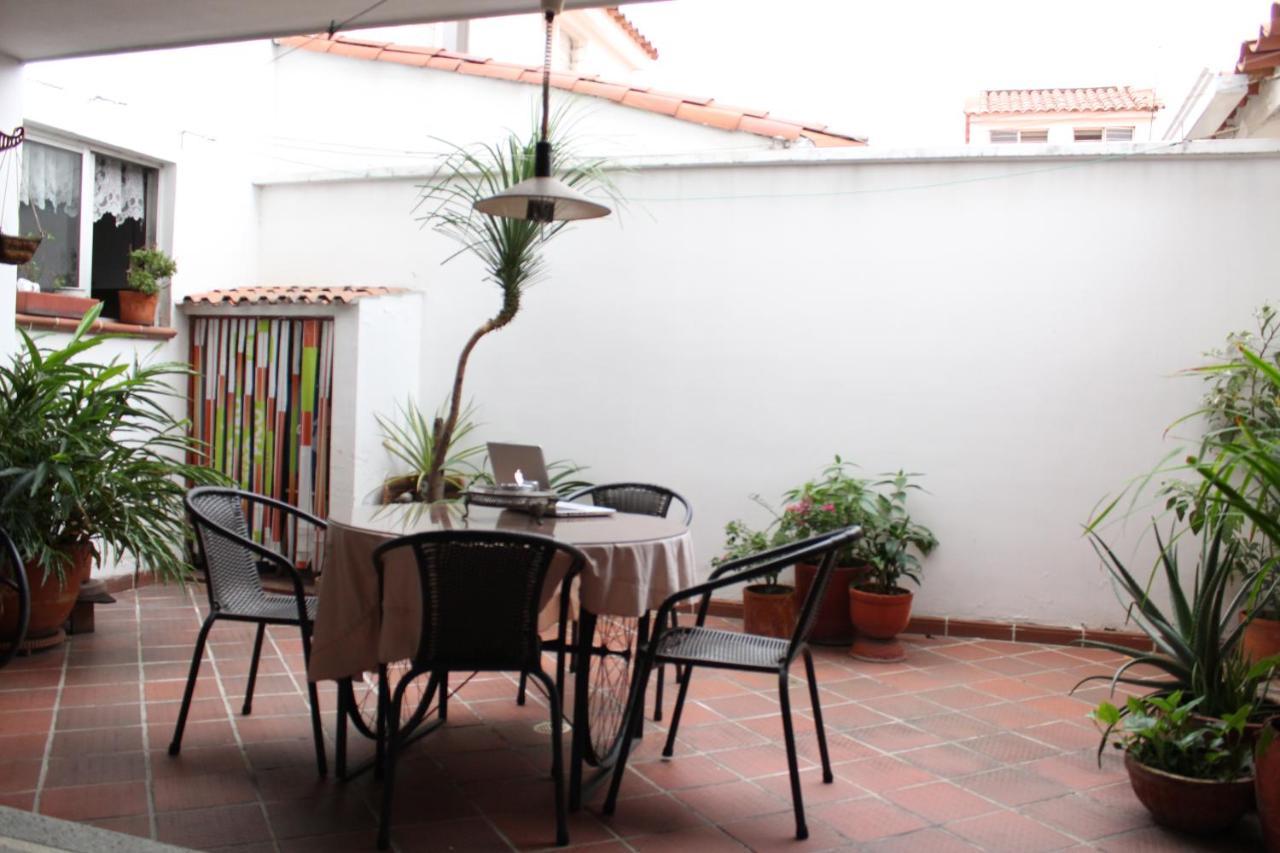 El Rosal Bed and Breakfast Cúcuta Exteriör bild
